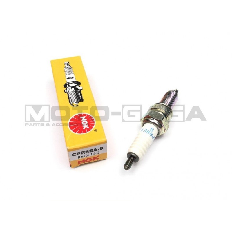 NGK Standard Spark plug - CPR8EA (Universal)